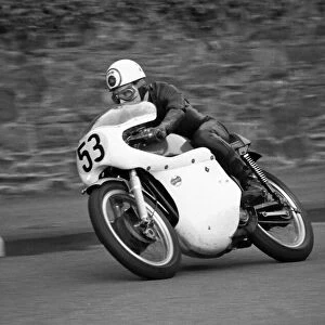 Joe Thornton (Mularney Norton) 1971 Senior Manx Grand Prix