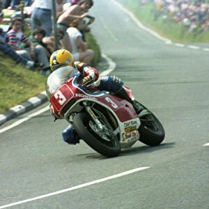 Joey Dunlop (Honda) 1982 Formula One TT