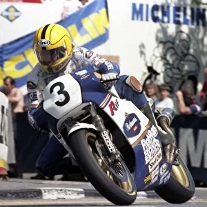 Joey Dunlop (Honda) 1985 Formula One TT