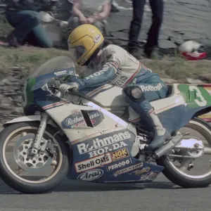 Joey Dunlop (Honda) 1986 Junior TT Joey Dunlop (Honda) 1986 Junior TT
