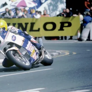 Joey Dunlop (Honda) 1987 Formula One TT