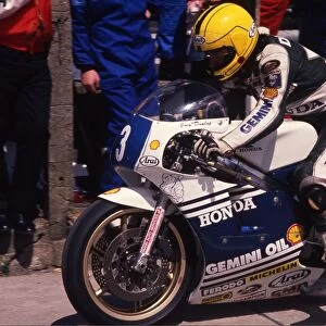 Joey Dunlop (Honda) 1990 Junior TT
