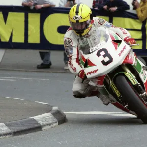 Joey Dunlop (Honda) 1994 Formula One TT