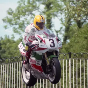 Joey Dunlop (Honda) 1995 Senior TT
