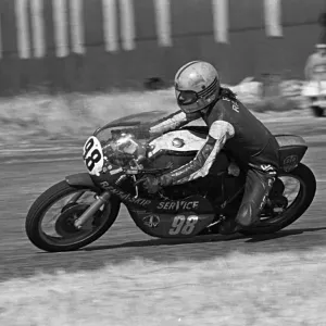 Joey Dunlop (Yamsel) 1976 Jurby Airfield