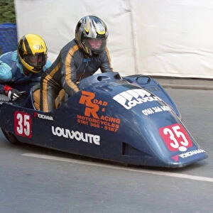 John Booth & Danny Chapman (Yamaha) 2000 Sidecar TT