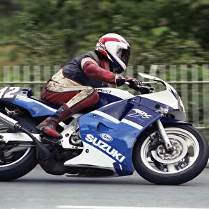 John Donnan (Suzuki) 1990 Lightweight 400 TT
