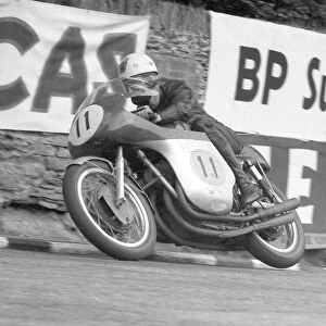John Hartle (MV) 1960 Senior TT