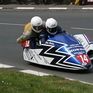 John Holden / Jamie Winn (Fanuc Honda) 2004 Sidecar TT