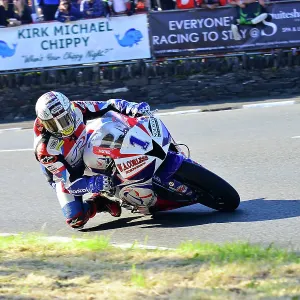 John McGuinness Honda 2015 Supersport TT John McGuinness Honda 2015 Supersport TT