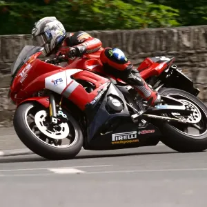 John McGuinness (Yamaha) 2004 Production 600 TT John McGuinness (Yamaha) 2004 Production 600 TT