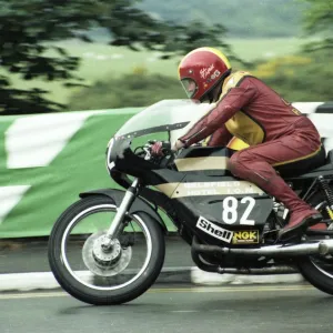 John Oldfield (Suzuki) 1980 Formula 3 TT