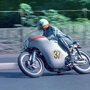 John Taylor (Norton) 1972 Senior Manx Grand Prix
