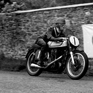Johnny Grace (Norton) 1954 Senior TT