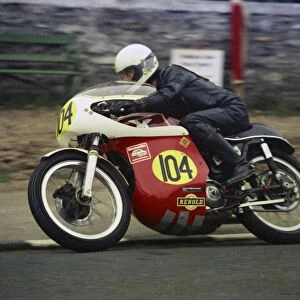 Jonathan Parkes (Matchless) 1976 Senior Manx Grand Prix