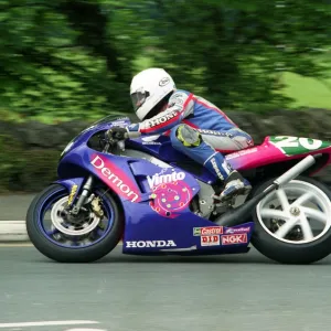 Kate Parkinson (Honda) 2000 Lightweight TT