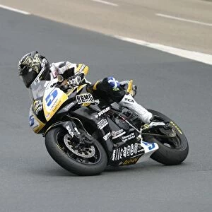 Keith Amor at Governors Bridge: 2010 Supersport TT