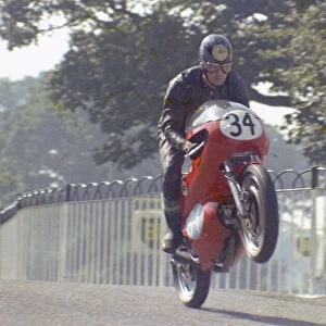 Keith Brown (Aermacchi Metisse) 1971 Junior Manx Grand Prix