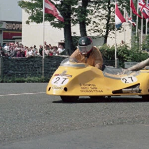 Keith Brown & David Hedison (Windle Yamaha) 1986 Sidecar TT