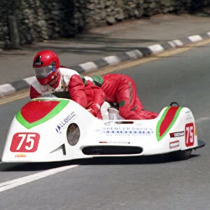Keith Walters & Gary Masterman (Ireson) 1998 Sidecar TT