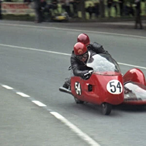 Ken Graham & G J Sewell (Triumph) 1966 Sidecar TT