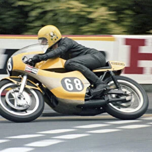 Ken Inwood (Yamaha) 1979 Formula Three TT
