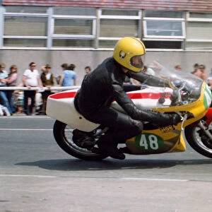 Ken Inwood (Yamaha) 1982 Junior TT