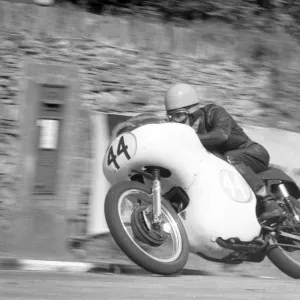 Ken Lindsay (AJS) 1962 Junior Manx Grand Prix