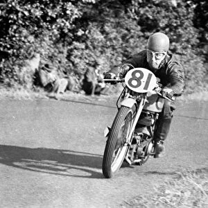 Ken Swallow (Norton) 1952 Junior Ulster Grand Prix