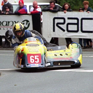 Ken Tomlinson & Andy King (Ireson Yamaha) 1998 Sidecar TT