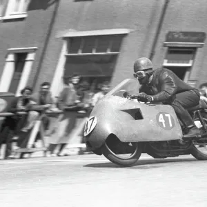 Ken Tostevin (Norton) 1957 Senior TT