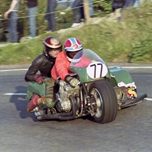 Kevin Ashworth & Alan Cowley (Jay-Cee Honda) 1982 Sidecar TT