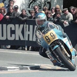 Kevin Hughes (Kawasaki) 1985 Senior TT
