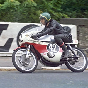 Larry Carter (Yamaha) 1971 Ultra Lightweight TT