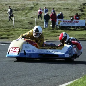 Lars Schwartz & Doug Jewell (LGMV Yamaha) 1994 Sidecar TT