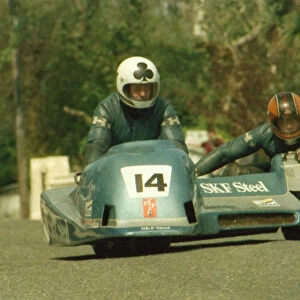 Lars Schwartz & Leif Gustavsson (Ireson Yamaha) 1986 Sidecar TT
