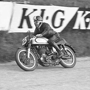 Laurie Boulter (Norton) 1953 Junior TT