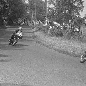 Len Ireland (Norton) and Alf McCall (BSA) 1959 Junior Ulster Grand Prix