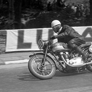 Len King (Triumph) 1953 Senior Clubman TT
