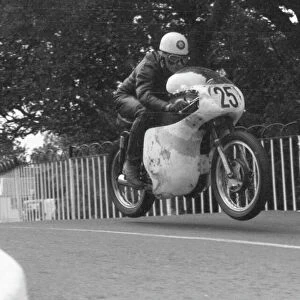 Leo Bury (Norton) 1962 Senior Manx Grand Prix