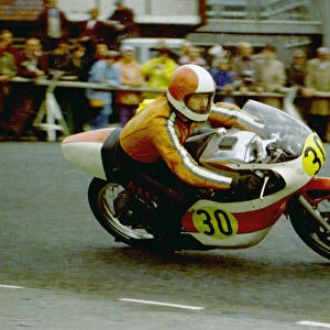 Les Bibby (Yamaha) 1976 Senior Manx Grand Prix