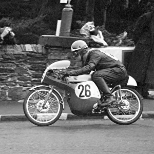 Les Griffiths (Honda) 1965 50cc TT