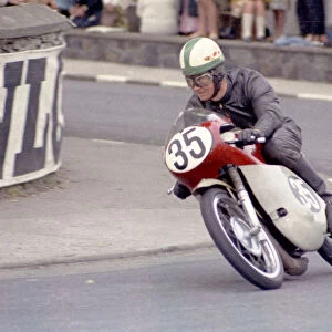 Les Iles (Bultaco) 1969 Ultra Lightweight TT