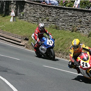 Les Shand (Honda) and Dan Stewart (Suzuki) 2006 Superbike TT