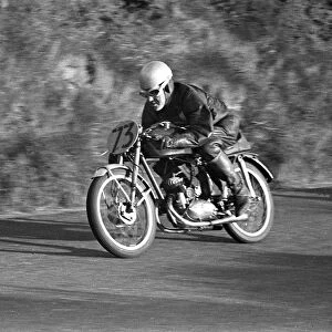 Lionel French (Sulby EMC) 1953 Ultra Lightweight TT practice