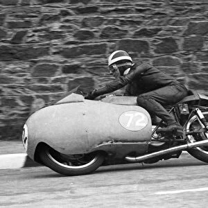 Bill Lomas (Guzzi) 1955 Junior TT