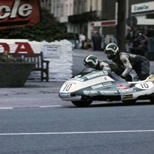 Mal White & Phil Spendlove (Rumbold Yamaha) 1979 Sidecar TT