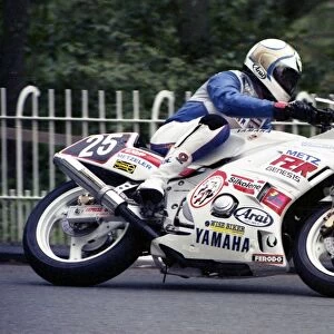 Malcolm Wheeler (Yamaha) 1990 Supersport 400 TT