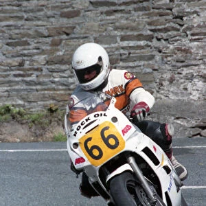 Mark Priestly (Suzuki) 1990 Senior Manx Grand Prix