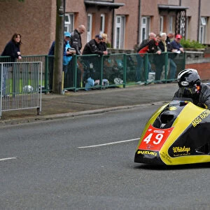 Mark Saunders & Kevin Jones (Windle Suzuki) 2014 Sidecar TT